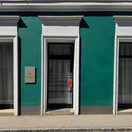 Rossmarktvier Streetloft דירה