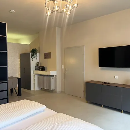 Апартаменты Rossmarktvier Streetloft *