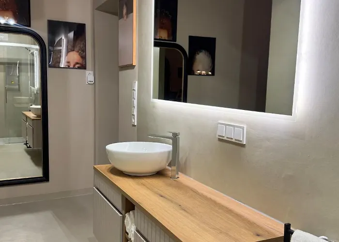 Apartman Rossmarktvier Streetloft *